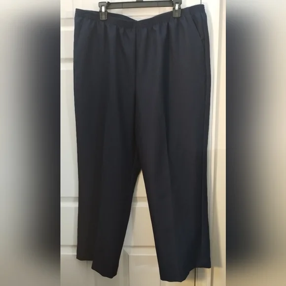 NWT Alfred Dunner Classic Navy Dress Pants Wide Width/Short - Picture 1 of 10